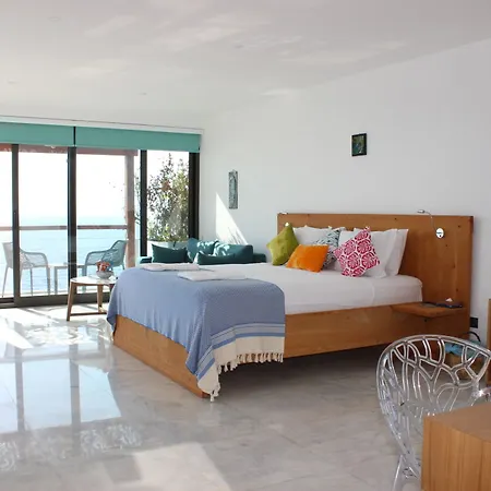 Mandalina Luxury Boutique